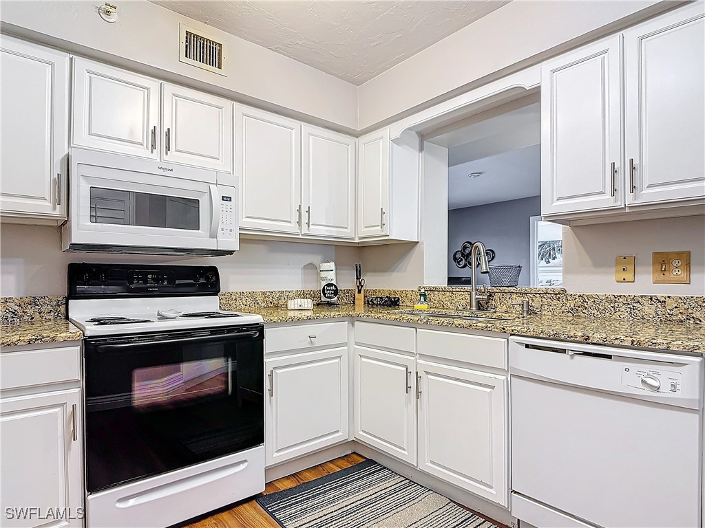2 Bed Pool Home for Sale in Santa Maria Ii, FL, $450,000 — photo 6