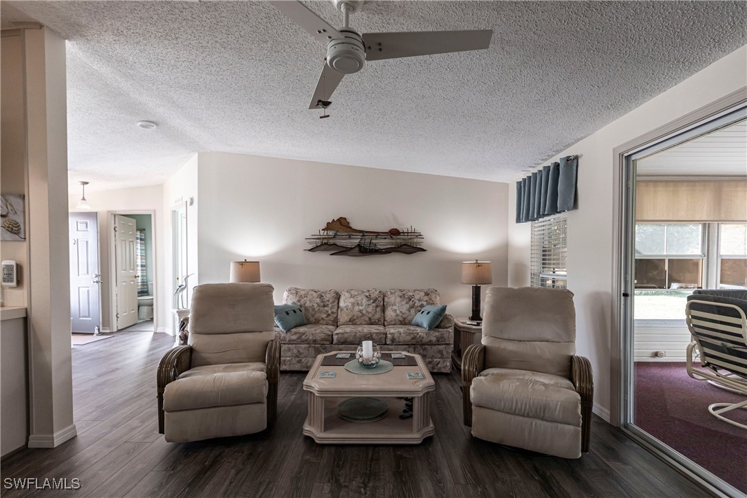 2 Bed ManufacturedHome for Sale in North Fort Myers, FL — photo 6