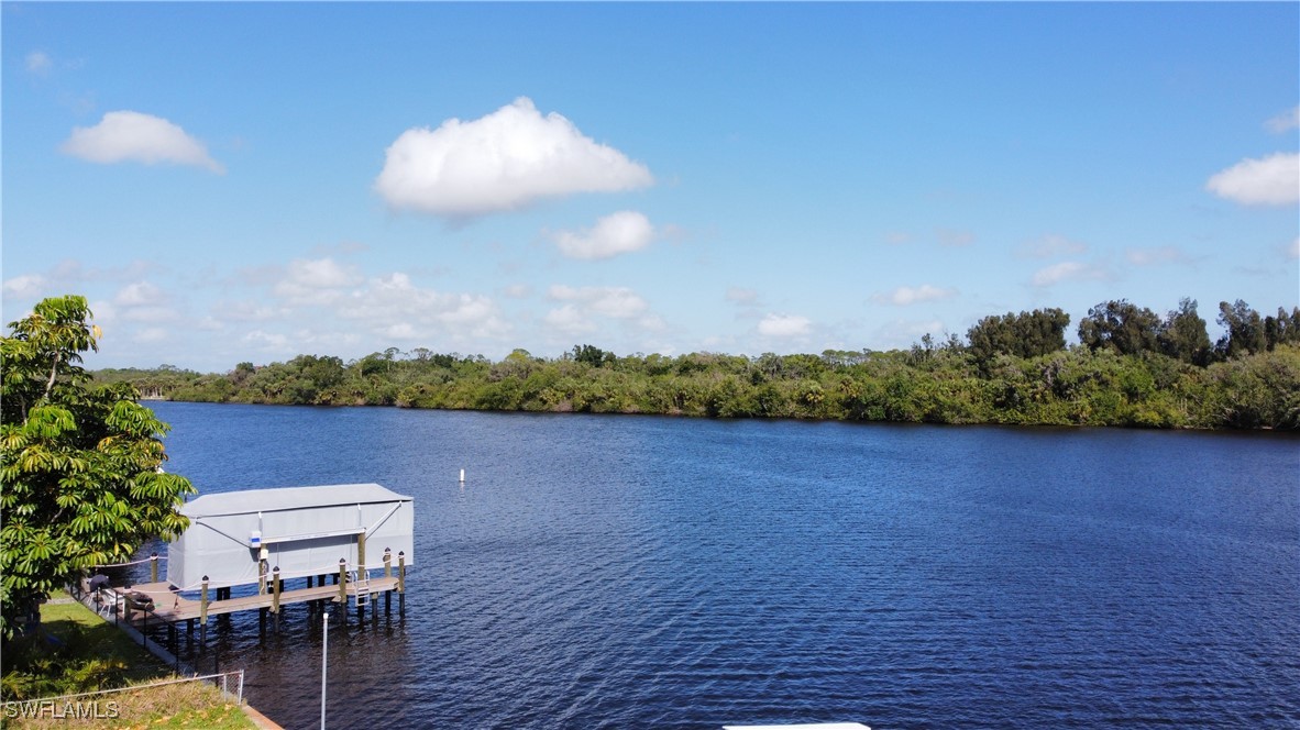 Waterfront Home for Sale in Waterway Shores, photo 6