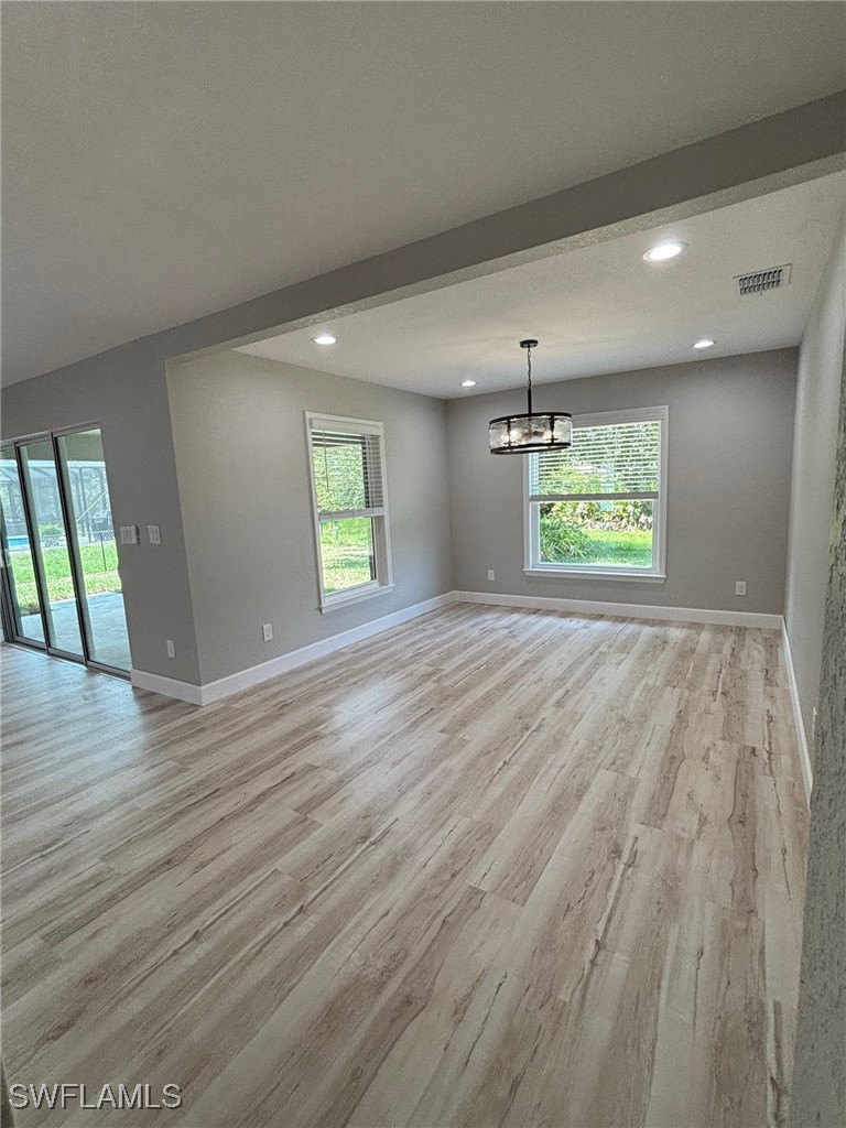 4 Bed SingleFamilyResidence for Sale in Deep Creek, FL — photo 6