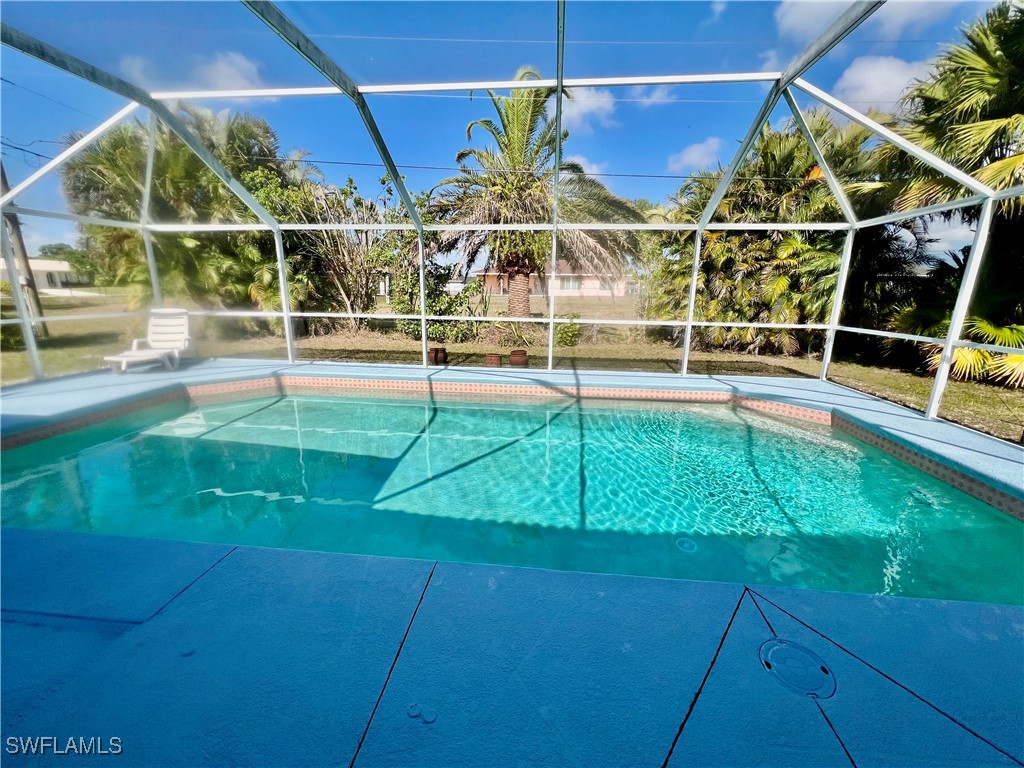 3 Bed Pool Home for Sale in Lehigh Acres, photo 6