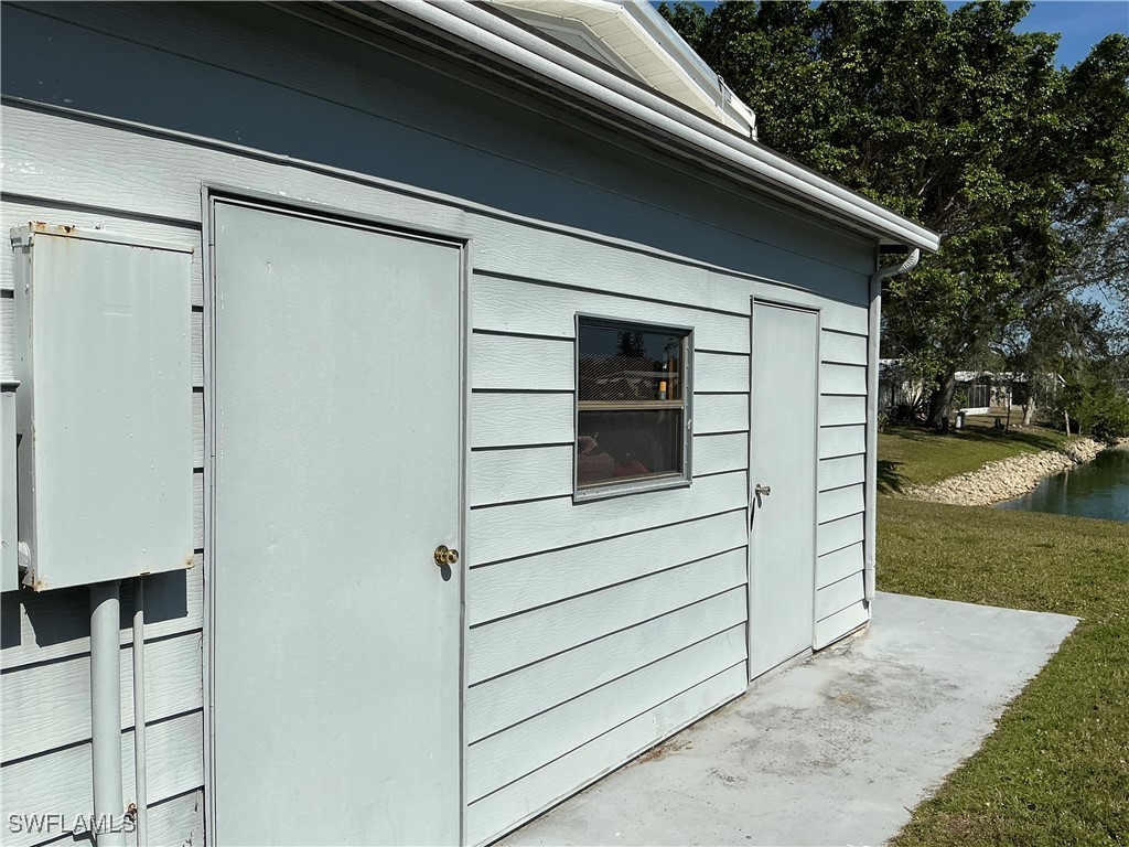 2 Bed Waterfront Home for Sale in Quail Roost, FL, $150,000 — photo 6