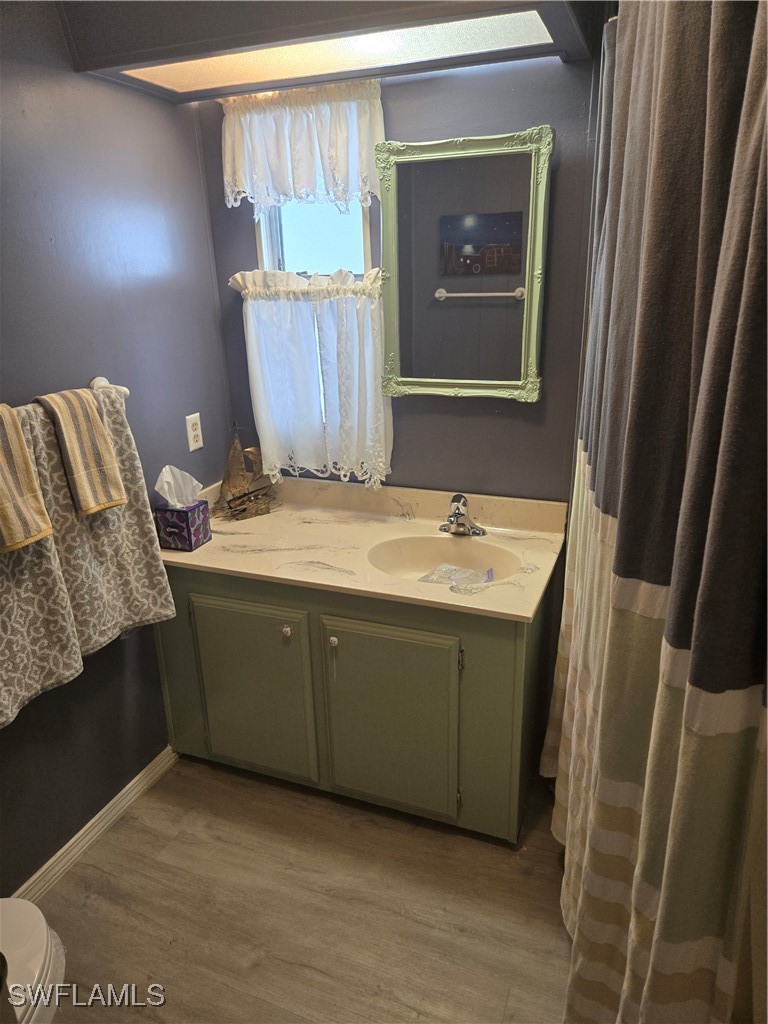 2 Bed ManufacturedHome for Sale in North Fort Myers, photo 6