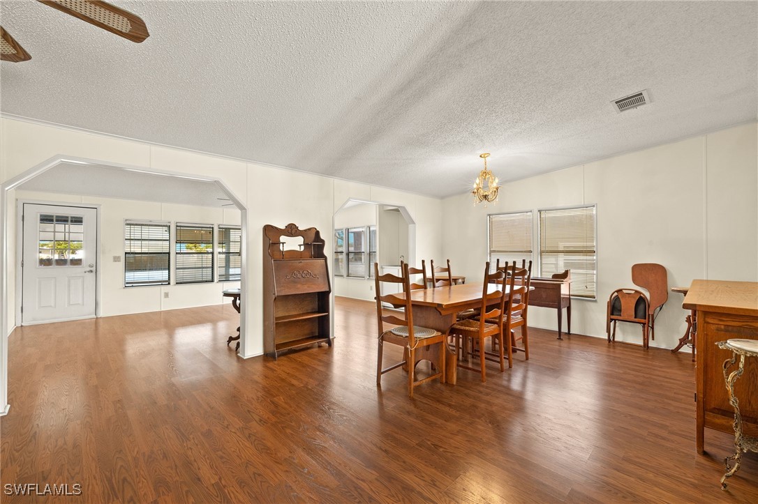 2 Bed Waterfront Home for Sale in Naples, photo 6