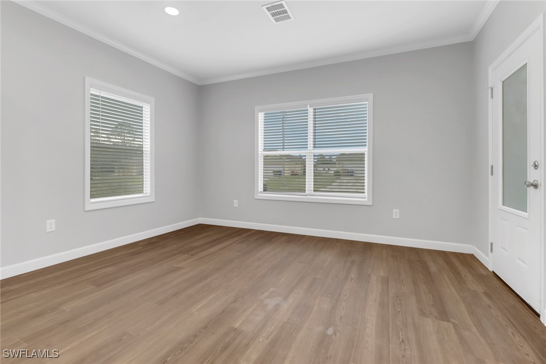 4 Bed SingleFamilyResidence for Sale in Lehigh Acres, FL — photo 6