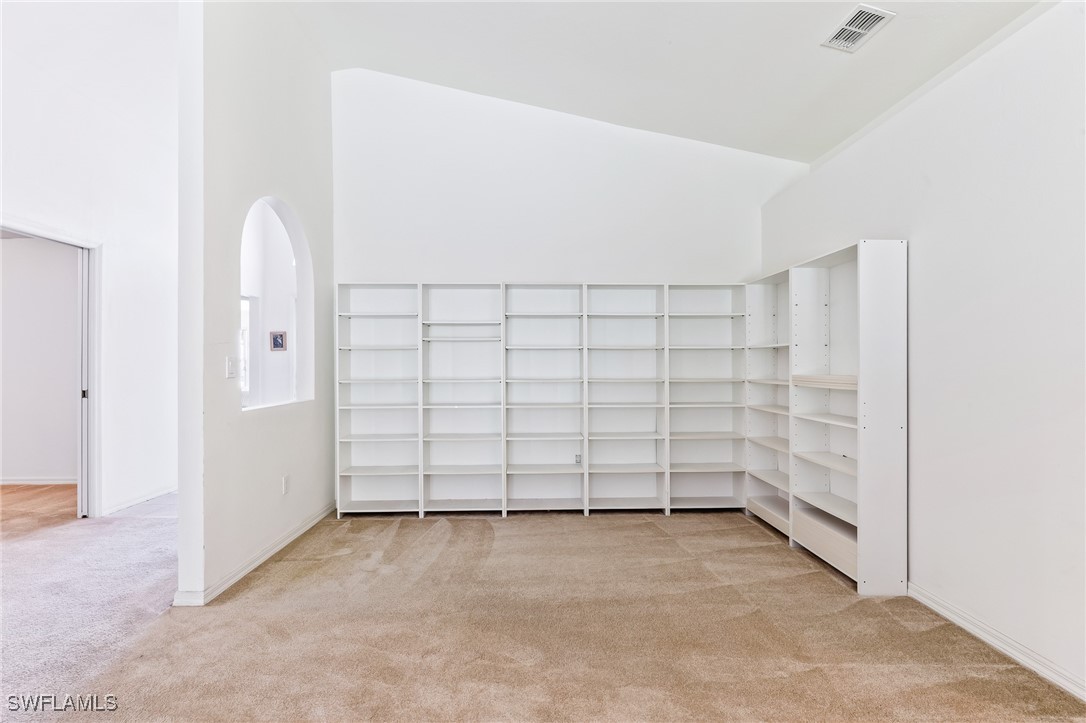 2 Bed SingleFamilyResidence for Sale in Heritage Cove I, FL — photo 6