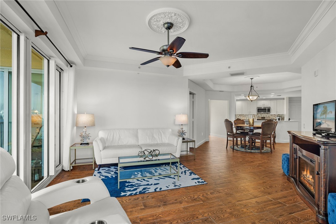 3 Bed Waterfront Home for Sale in St. Tropez, photo 6