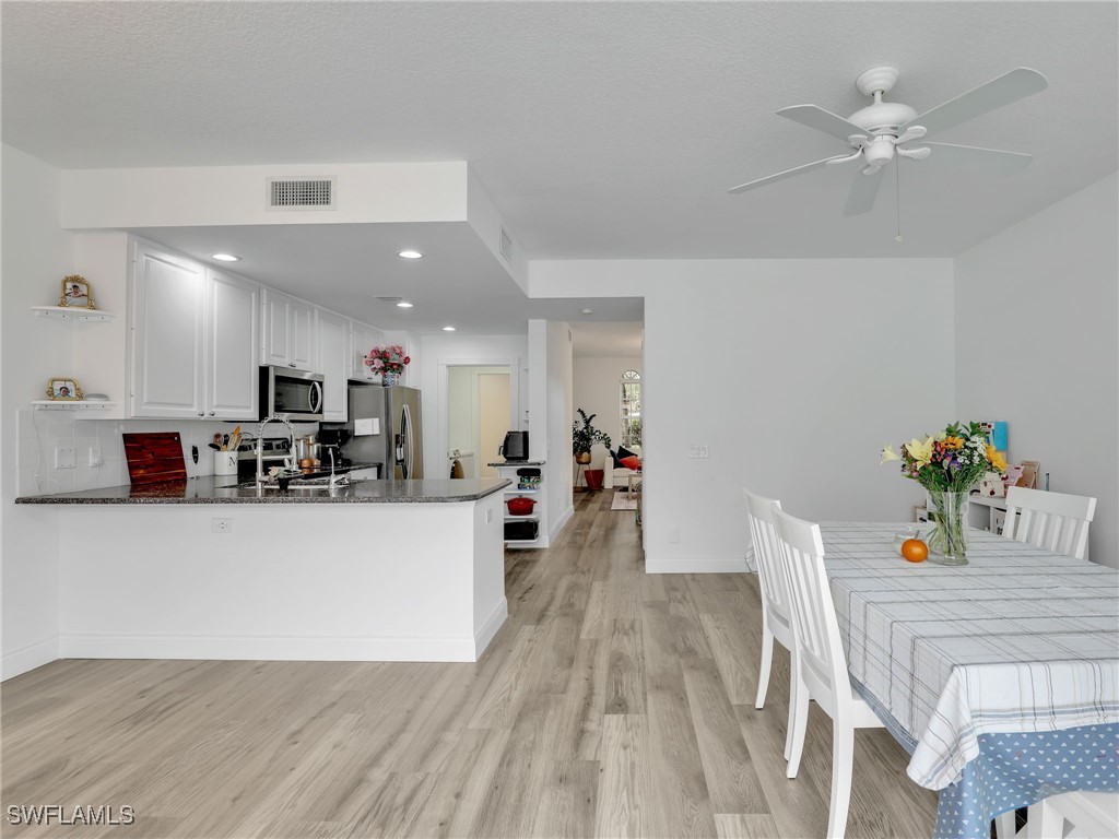 3 Bed Townhouse for Sale in Island Walk, photo 6