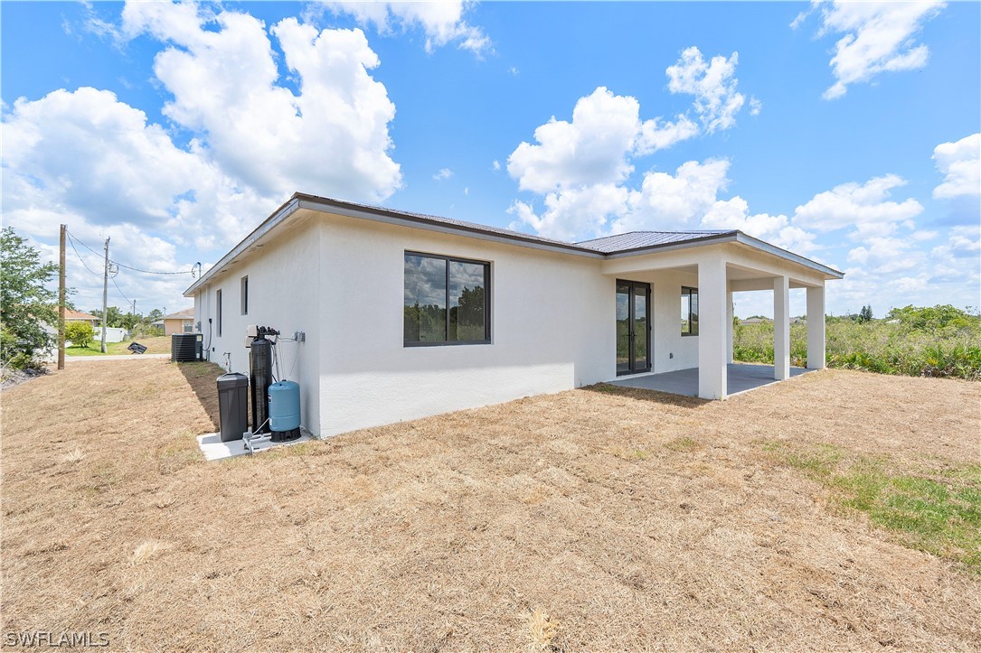 4 Bed SingleFamilyResidence for Sale in Lehigh Acres, FL — photo 6