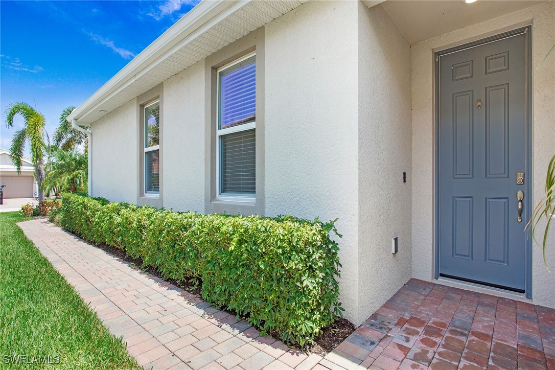 2 Bed Pool Home for Sale in Coral Harbor, FL, $529,000 — photo 6