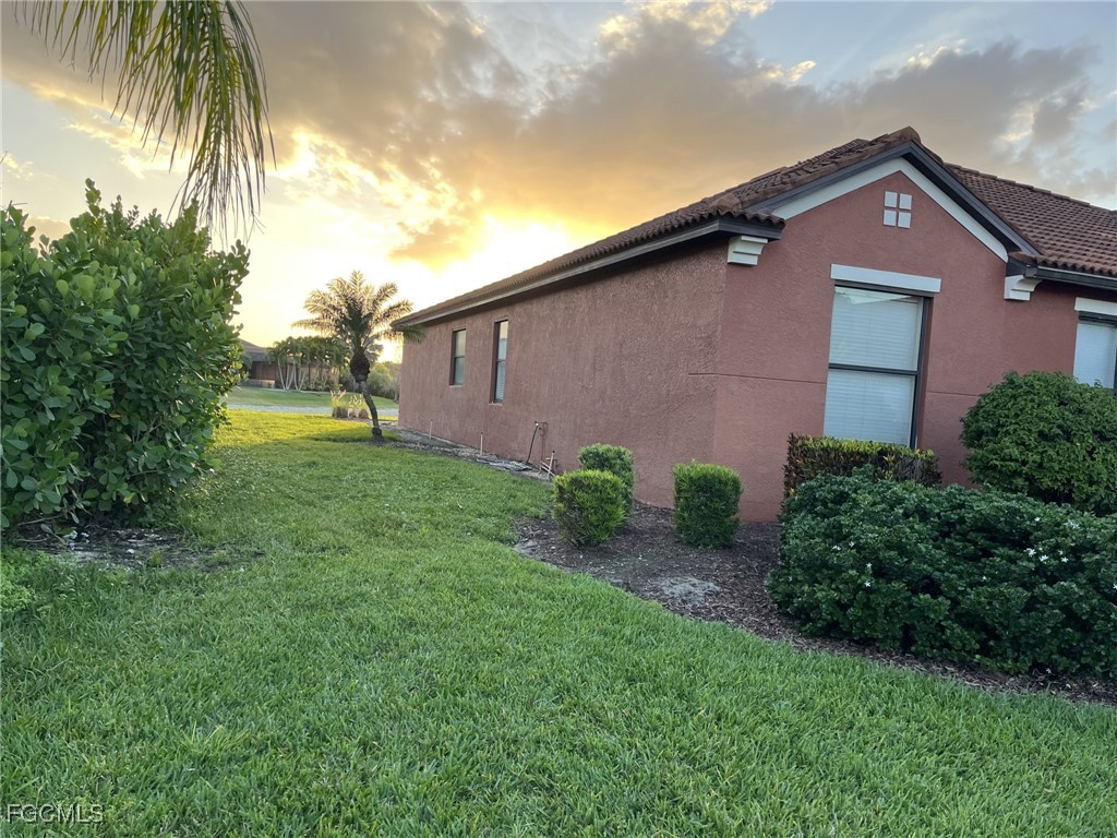 4 Bed Waterfront Home for Sale in Fort Myers, FL, $364,000 — photo 6