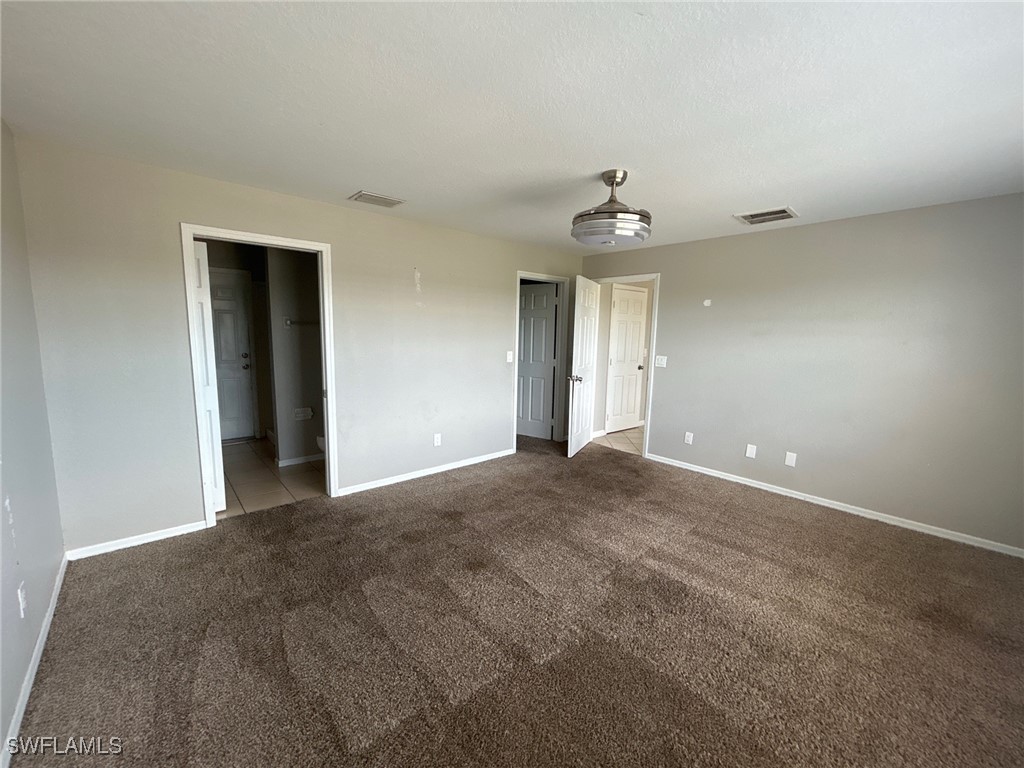 4 Bed SingleFamilyResidence for Sale in Lehigh Acres, photo 6