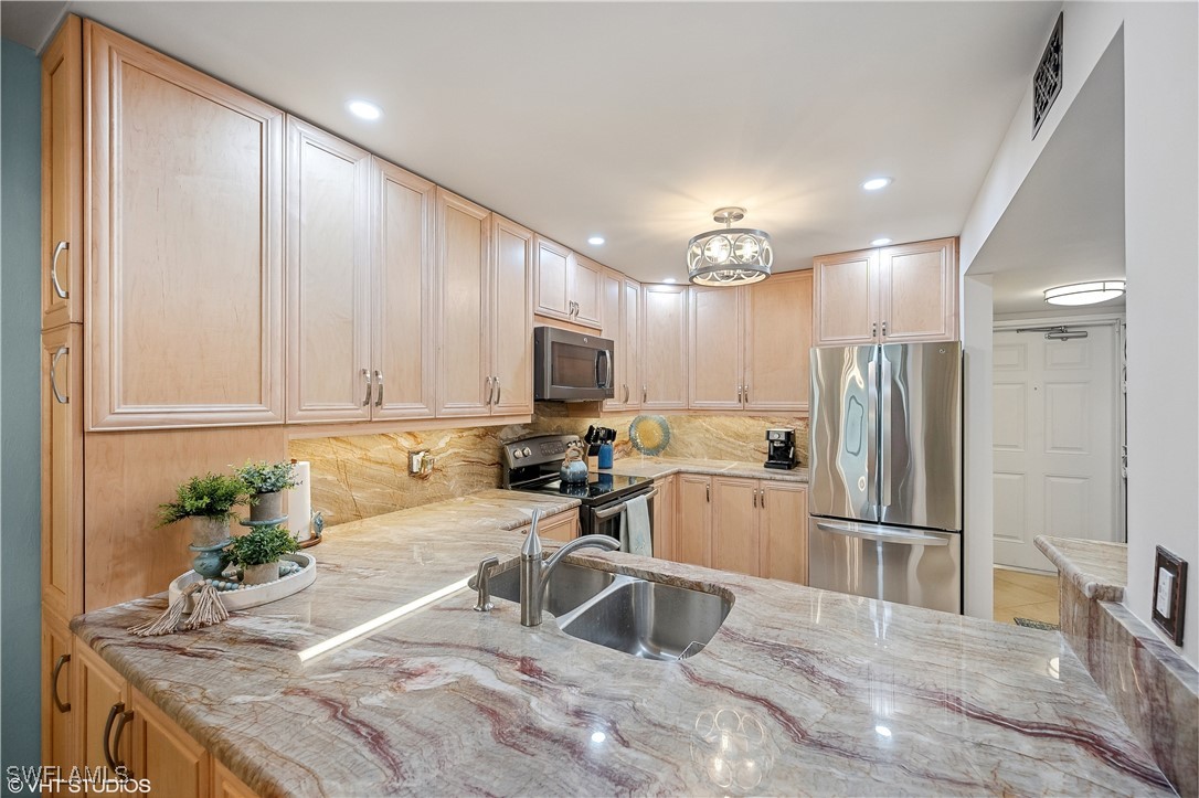 2 Bed Pool Home for Sale in Casa Bonita I, FL, $799,000 — photo 6