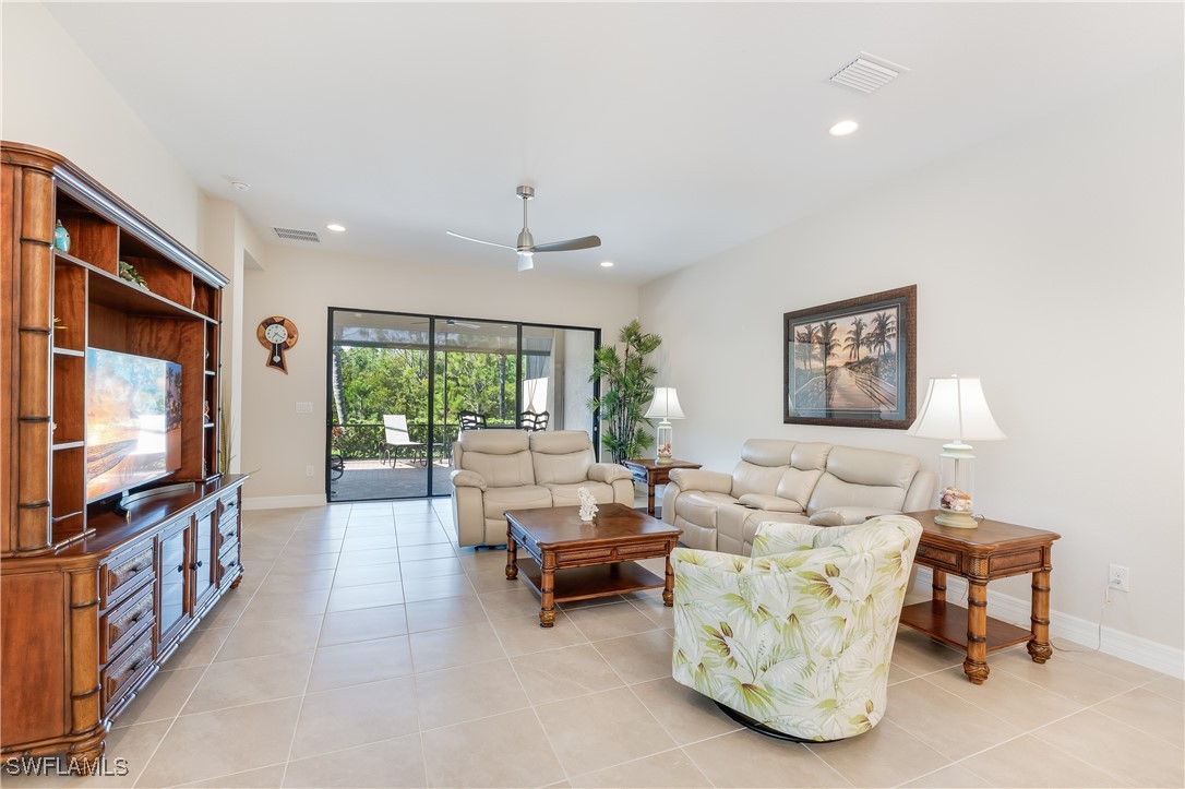 2 Bed Attached for Sale in Marina Bay, FL, $429,900 — photo 6