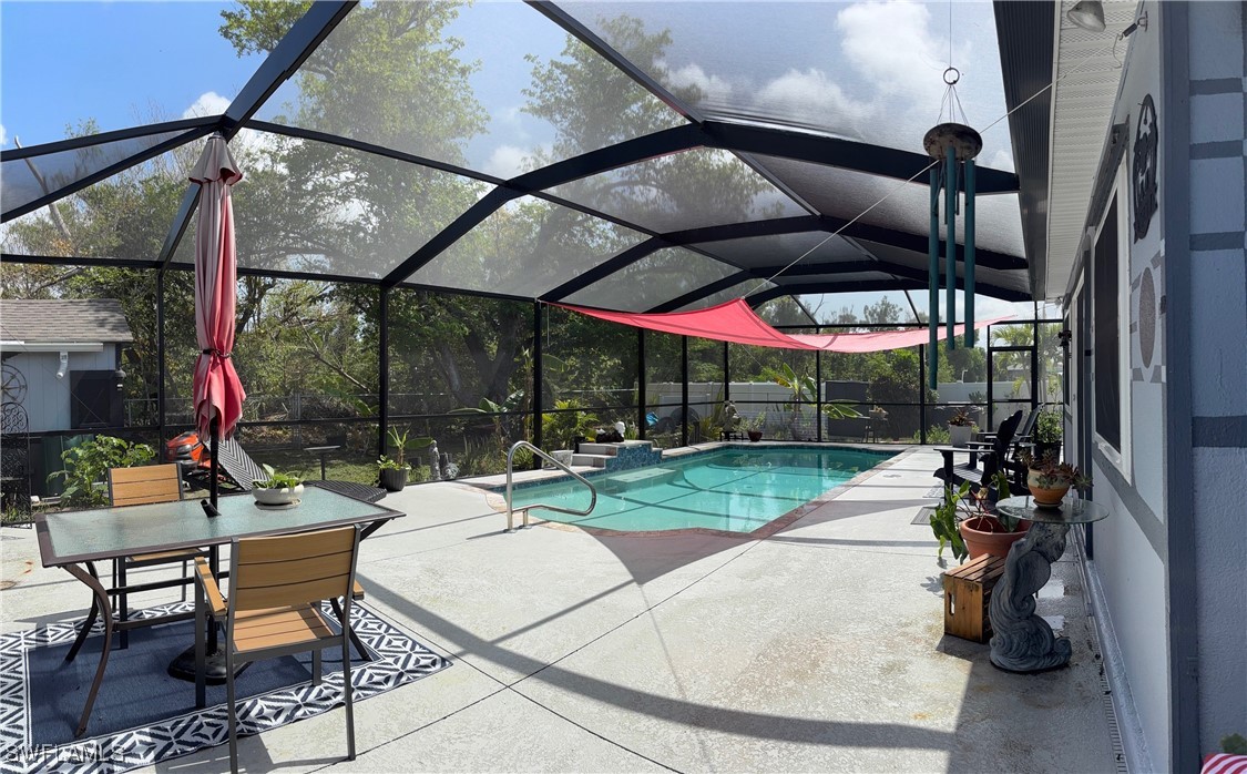 2 Bed Pool Home for Sale in Charlotte Shores, FL, $339,900 — photo 6