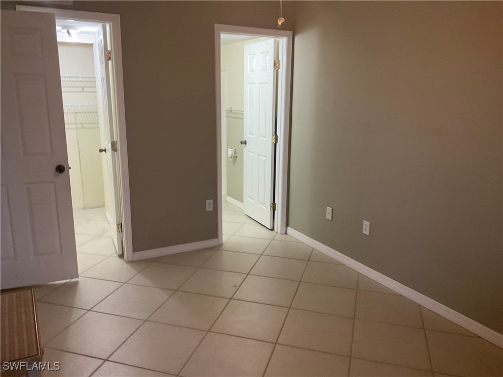 2 Bed Condominium for Sale in Fort Myers Beach, FL, $450,000 — photo 6