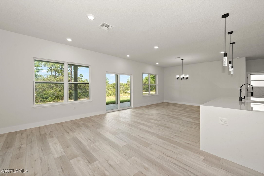 4 Bed SingleFamilyResidence for Sale in Sun N Lakes, photo 6