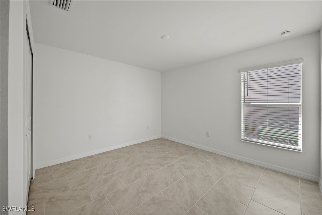 4 Bed SingleFamilyResidence for Sale in Crane Landing, FL — photo 6