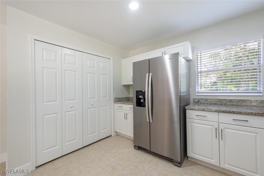4 Bed SingleFamilyResidence for Sale in Naples, photo 6