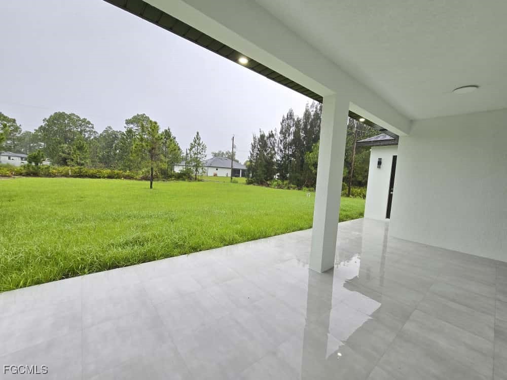 3 Bed SingleFamilyResidence for Sale in Lehigh Acres, photo 6