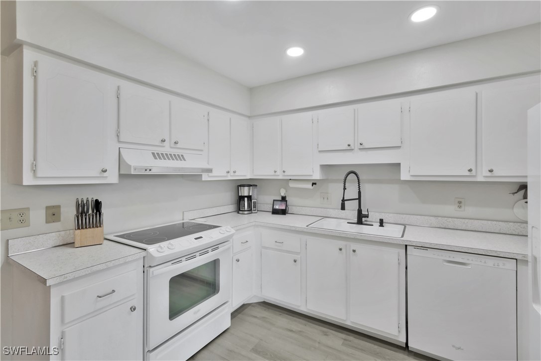 2 Bed Waterfront Home for Sale in Naples, FL, $255,900 — photo 6