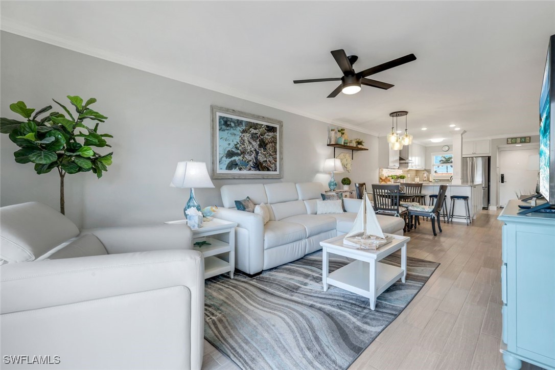 2 Bed Waterfront Home for Sale in Marco Island, photo 6