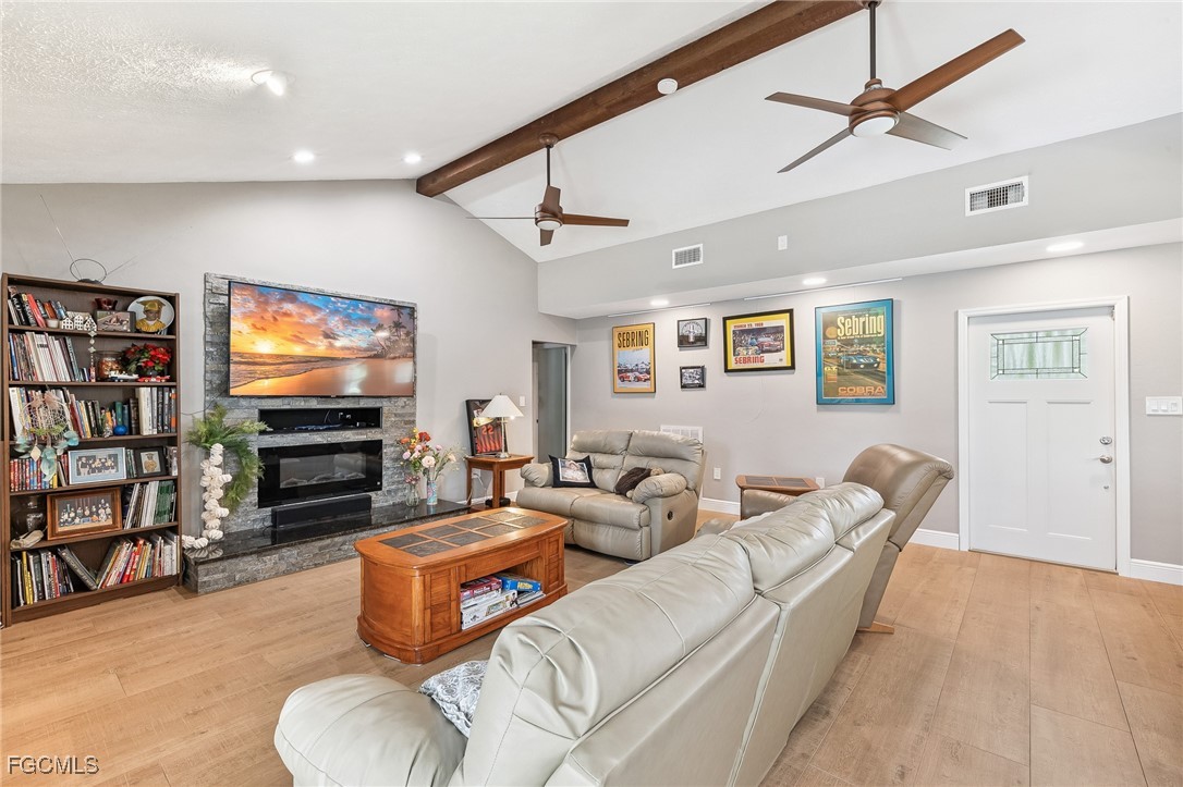 4 Bed Pool Home for Sale in Buckingham, photo 6