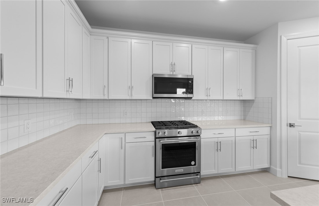 3 Bed SingleFamilyResidence for Sale in Estero, FL, $539,990 — photo 6