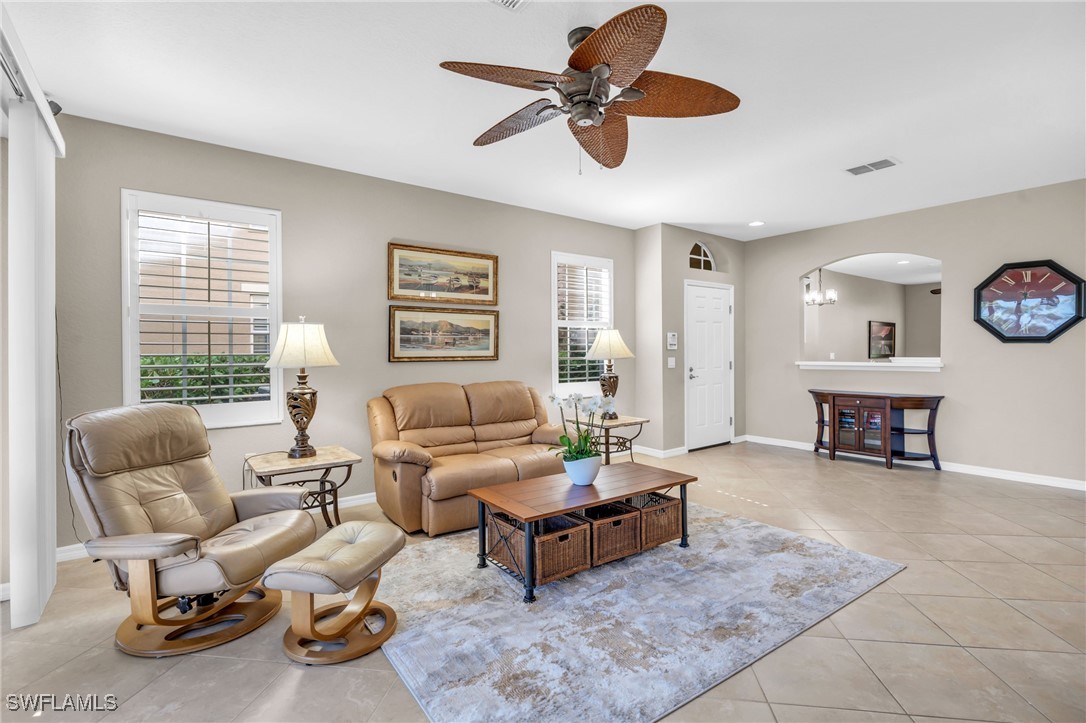 2 Bed Condominium for Sale in Sabal Palm, FL — photo 6