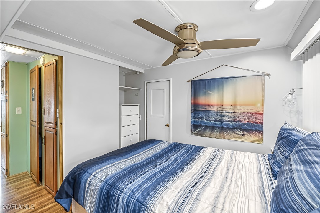 1 Bed ManufacturedHome for Sale in Naples, FL, $89,000 — photo 6