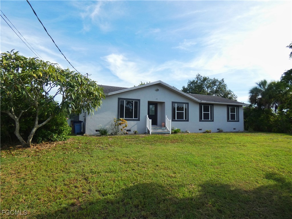 4 Bed SingleFamilyResidence for Sale in Lehigh Acres, FL — photo 6