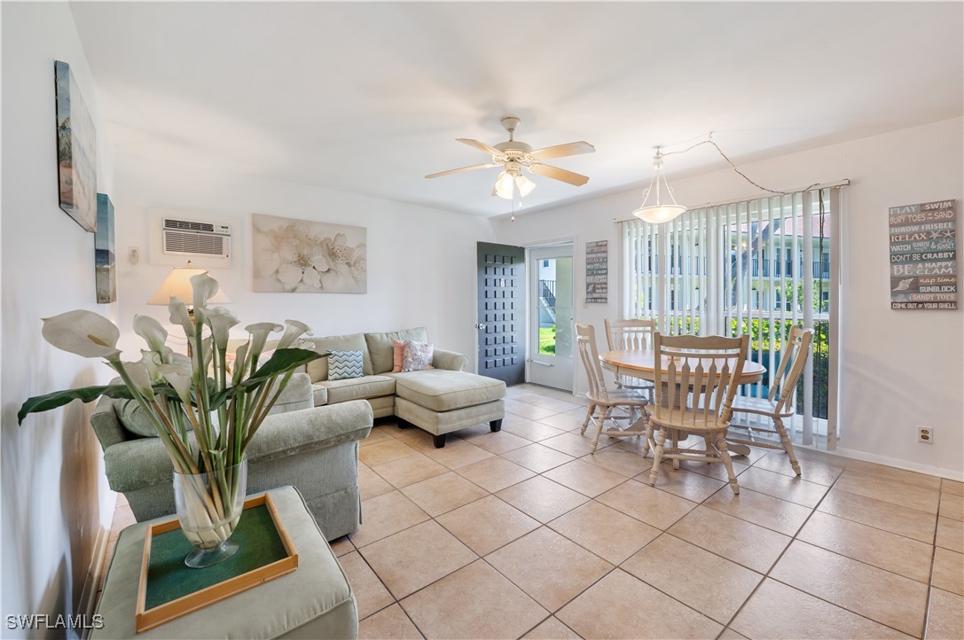 2 Bed Condominium for Sale in Seabreeze West, FL, $250,000 — photo 6