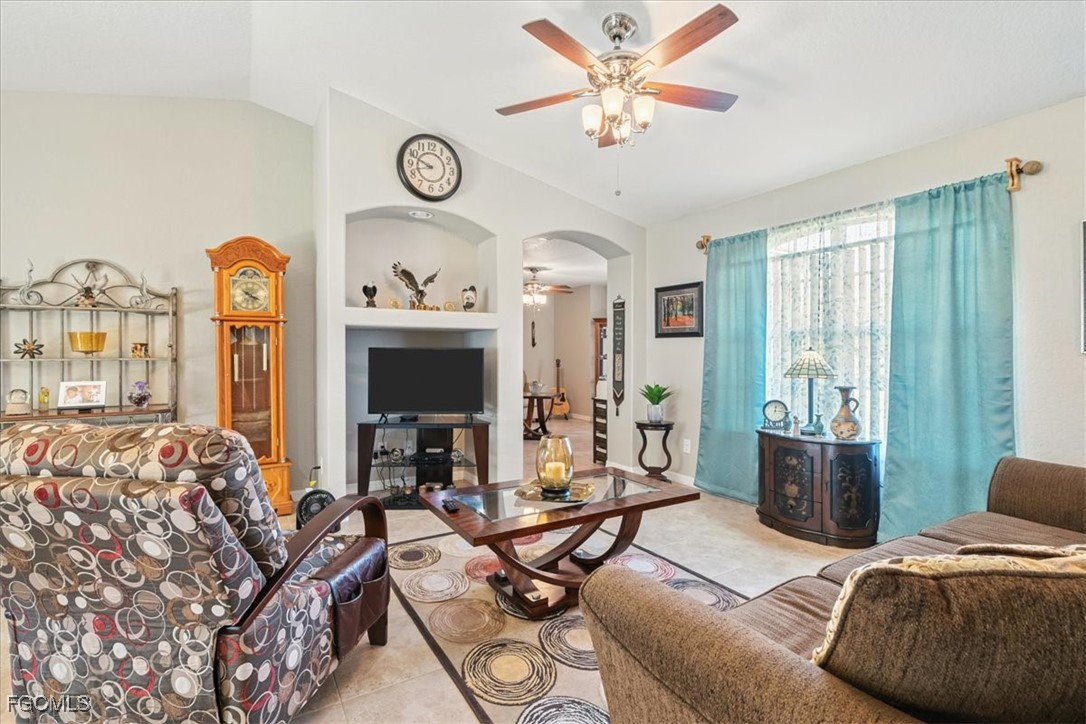 3 Bed SingleFamilyResidence for Sale in North Port, photo 6