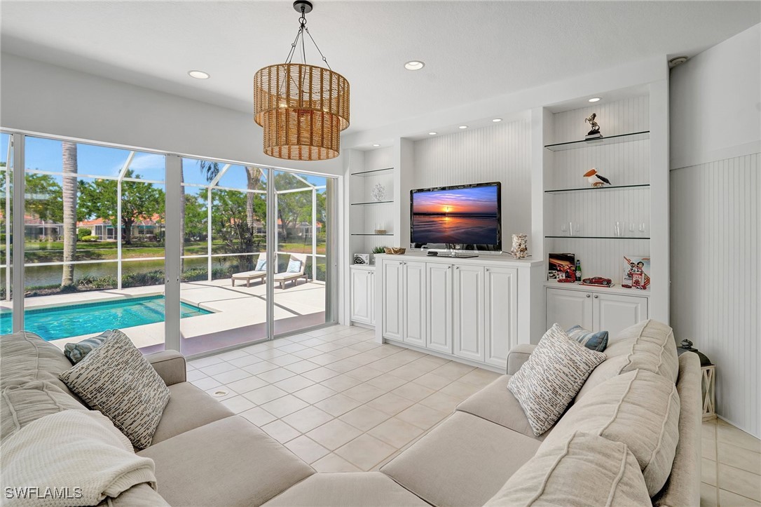 4 Bed Pool Home for Sale in Village Walk, photo 6