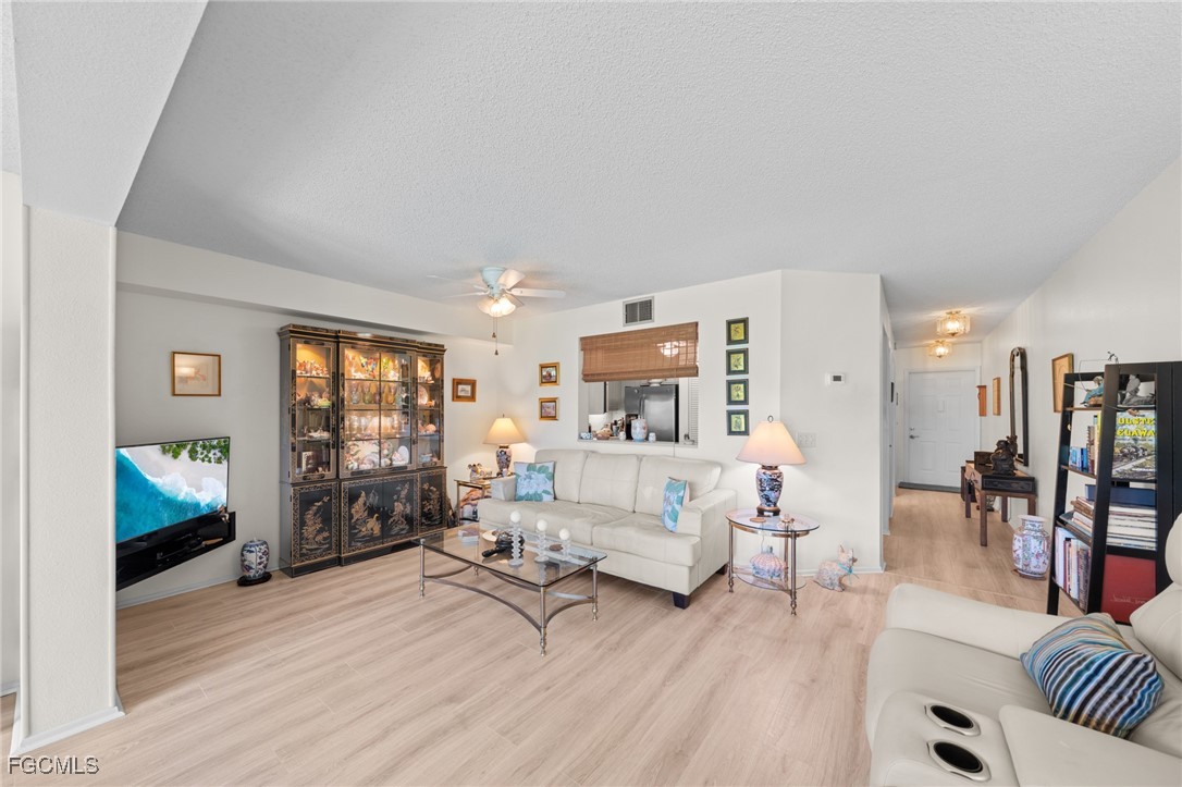 1 Bed Waterfront Home for Sale in Seven Lakes, FL, $75,000 — photo 6