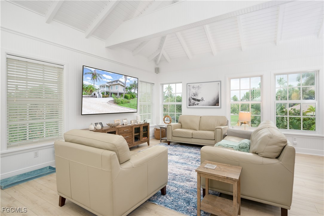 3 Bed Waterfront Home for Sale in Bokeelia, photo 6