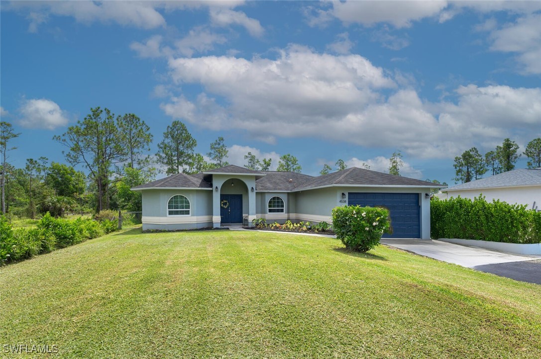 3 Bed SingleFamilyResidence for Sale in Naples, photo 6