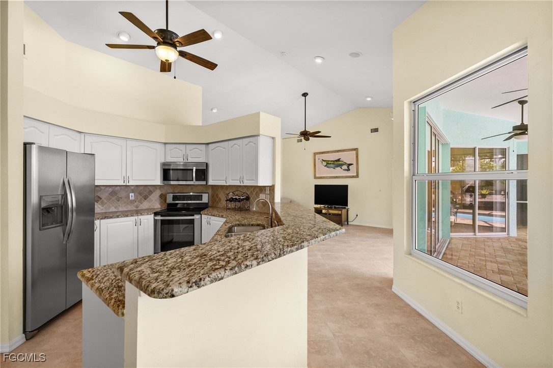 3 Bed Pool Home for Sale in St James City, photo 6