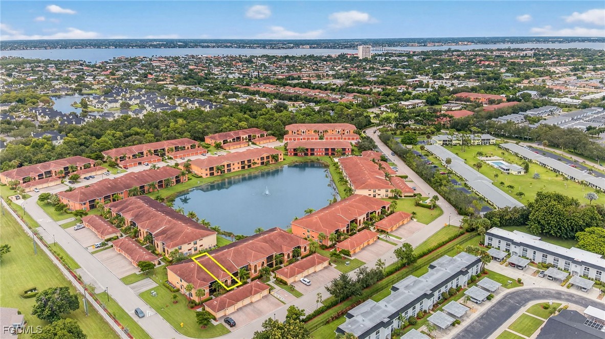 2 Bed Condominium for Sale in Palmetto Cove, FL, $295,000 — photo 6