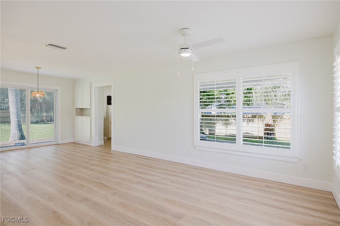 3 Bed SingleFamilyResidence for Sale in Punta Gorda, FL — photo 6
