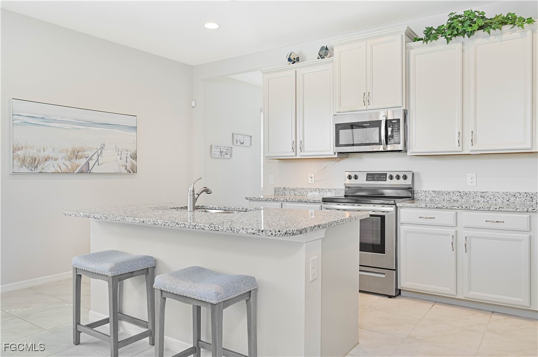 3 Bed Waterfront Home for Sale in Cascades, photo 6