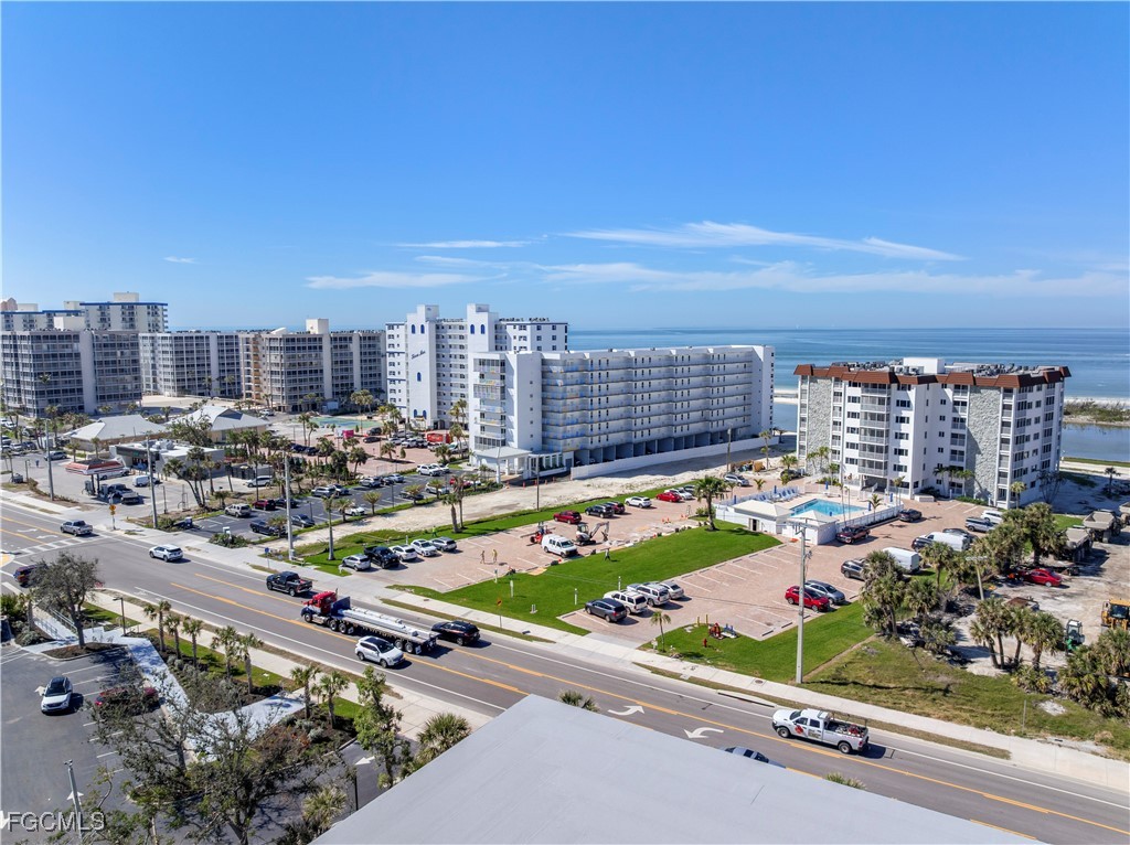 2 Bed Condominium for Sale in Fort Myers Beach, FL, $410,000 — photo 6
