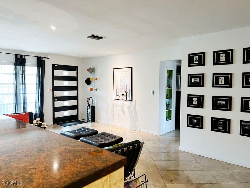 2 Bed SingleFamilyResidence for Sale in Cypress Terrace, photo 6