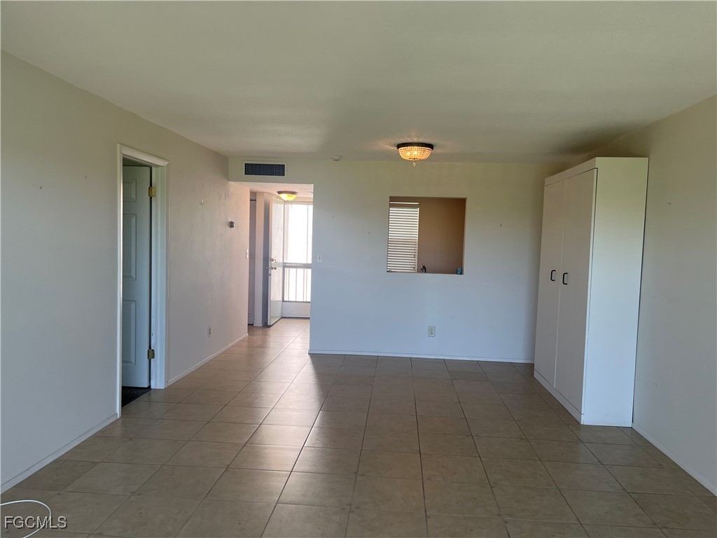 1 Bed Condominium for Sale in Seven Lakes, FL, $69,999 — photo 6