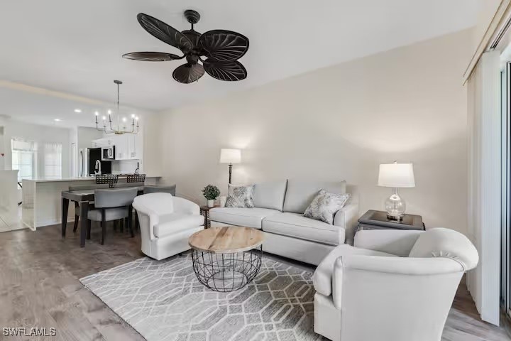 2 Bed Condominium for Sale in Naples, photo 6