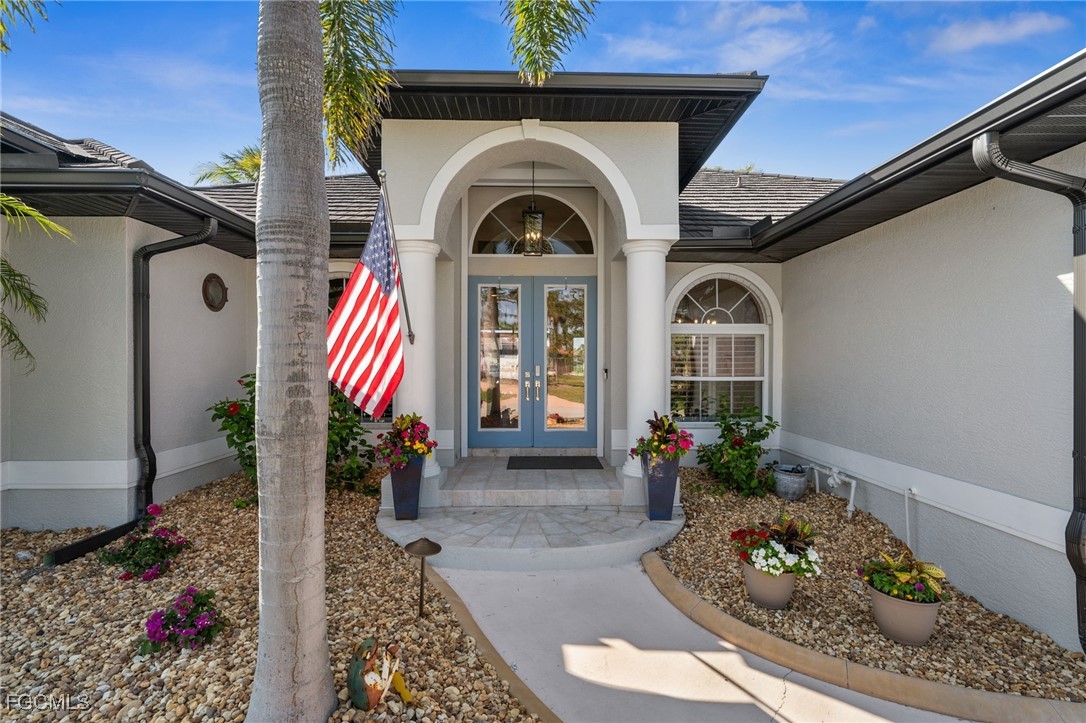 3 Bed Pool Home for Sale in Burnt Store Isles, photo 6
