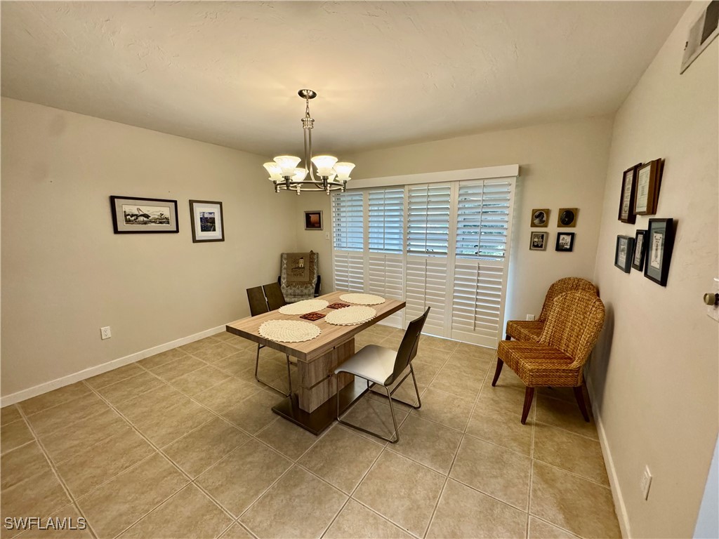 2 Bed Waterfront Home for Sale in Fort Myers, photo 6