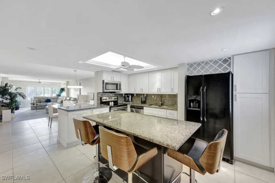 2 Bed Condominium for Sale in Westchester, FL, $125,000 — photo 6