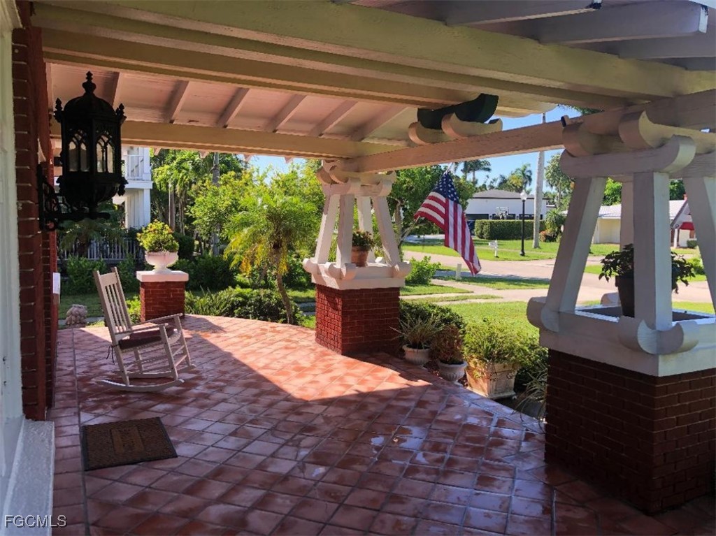 3 Bed SingleFamilyResidence for Sale in Riverside, FL — photo 6