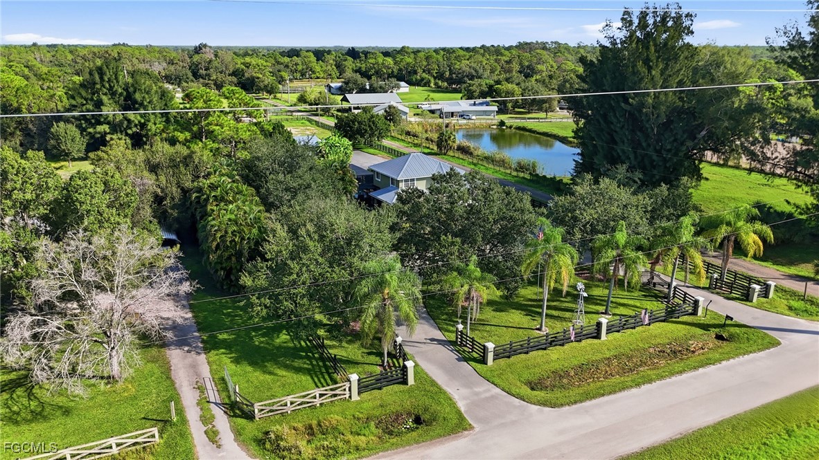 3 Bed Pool Home for Sale in North Fort Myers, photo 6